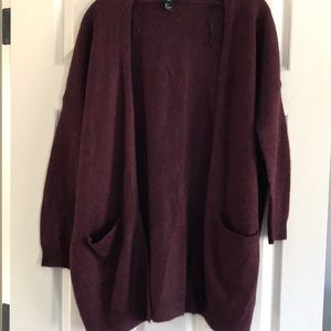 Women’s open front cardigan.